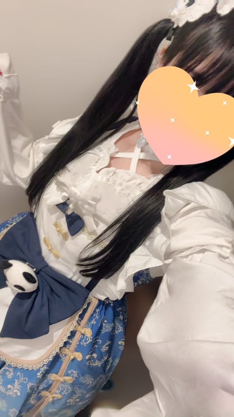 この前は久々の本指名のお兄さんに会えました🥰
忘れられてなかったみたい✨

今日も出勤です✨
少し枠空いてますのでよろし
