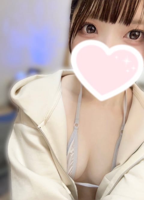 本日 21:30～4:30 北千住ルーム
にて出勤です💓

ご予約の本指様も新規様もありがとうございます✨️
最短🈳0:
