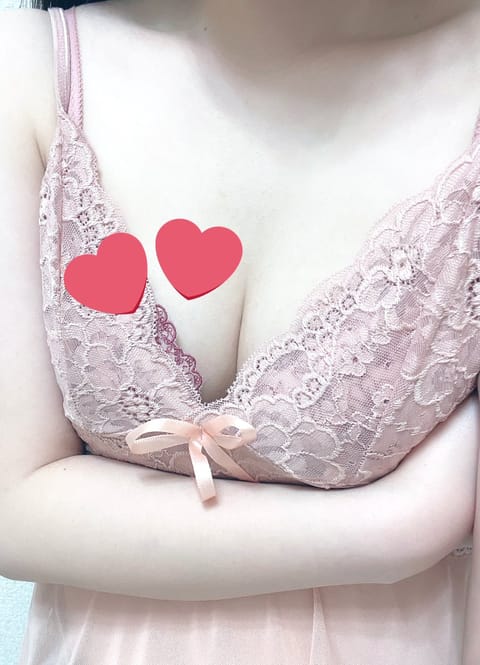 出勤！🎀

只今〜21:00🈳👍
ご予約お待ちしております☺️🌟