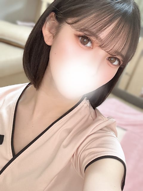 三連休どうすごしてましたか？

私はイメチェンしました〜💇‍♀️

ボブヘアにもどりました(˶ˊᵕˋ˵)

 #メンズエ