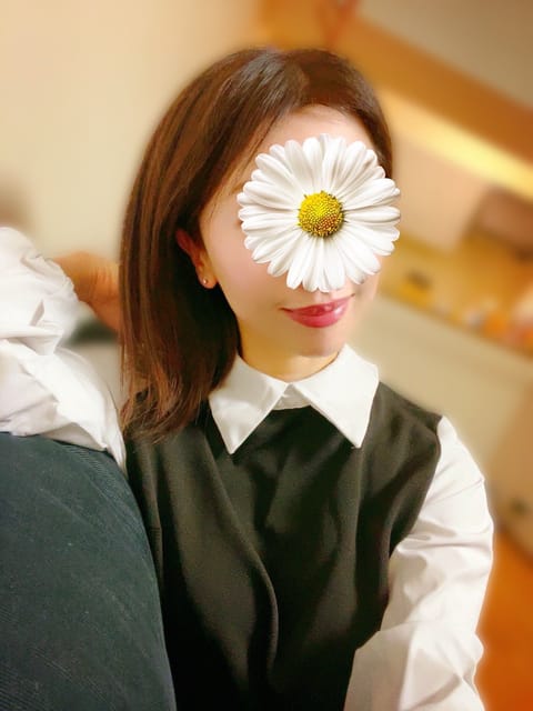 昨日は雪の降る中、ご来室ありがとうございました❄️今日は本格的ですね‥⛄️

来週は
2/11(水)12-18
2/14