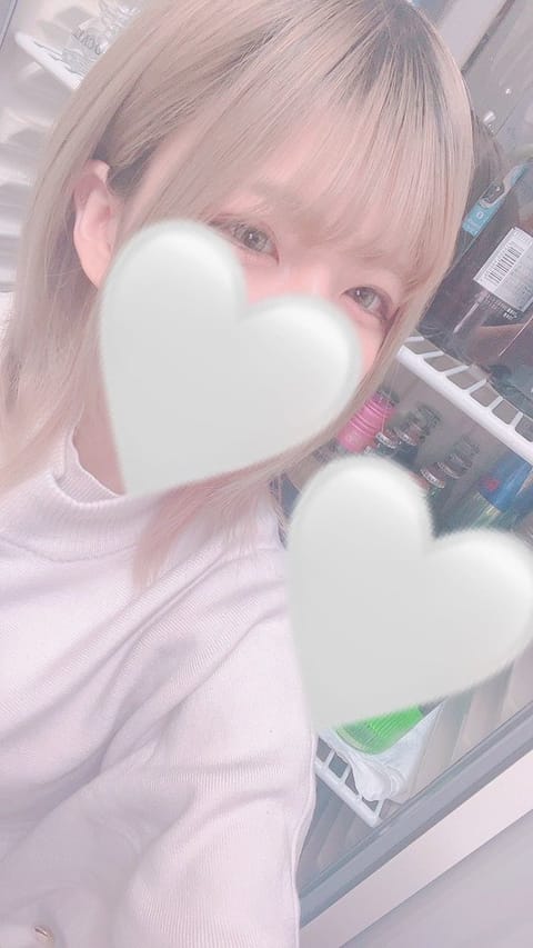 直近のシフトです✌️

お待ちしてます☺️

24日（金）　10〜16時
25日（土）　10〜16時
26日（日）　20