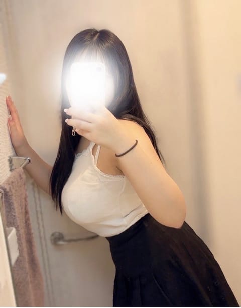 22日【13:00~20:00】📍東武練馬
🈵13:00~
🈳15:20~になります！

平日だけどもうすぐ7月も終わり