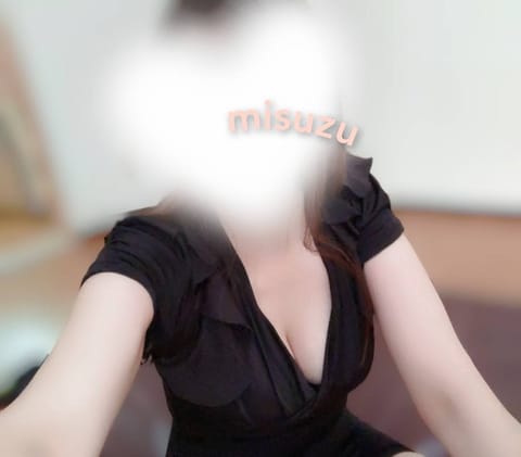 お部屋着きました✨寒いので来る時は温かくしてお越し下さいね🥺お問い合わせお待ちしてます💖