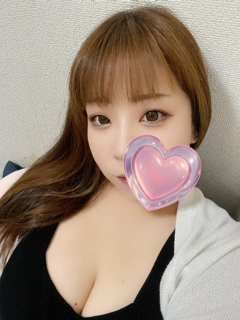 こんばんは🌟

今日はお休みに変更してごめんなさい😭

明日は予定の折り合いがつけれたので
お昼から出勤します！！🫶🏻
