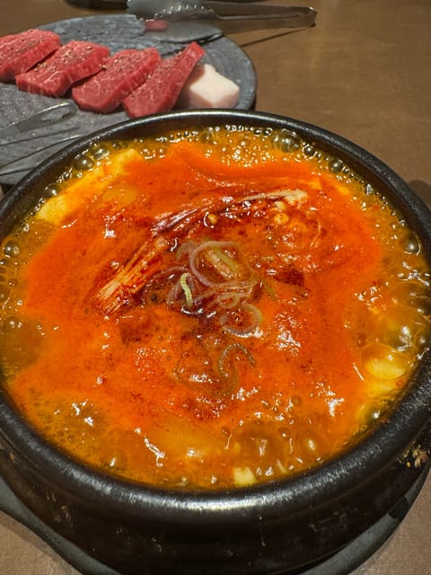 昨日はユッケとスンドゥブ食べたよ🔥みんなユッケと辛いのは好き？☺️

🌷今夜久しぶりに新宿御苑出勤です💡
1:20〜ラス