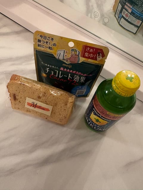 昨日はHP指名で前から気になってた🤍
って方が沢山きてくれて嬉しかったです✨

しかも、
みんな差し入れ持ってきてくれる