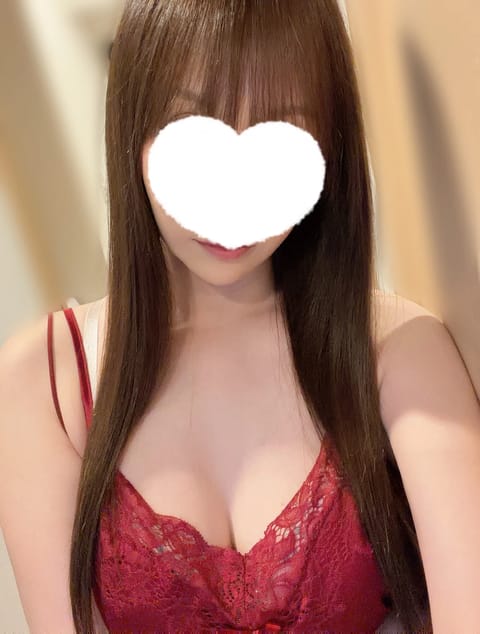 出勤しました☀️

今日もラストまでいます！꒰ ྀི ∩⸝⸝∩ ꒱♥︎

暑いので涼みに来てください🤍