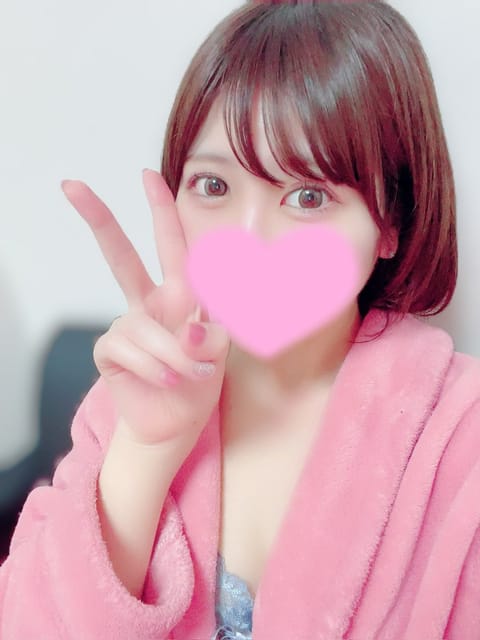 本日12-23 恵比寿 にてお待ちしてます❤️
14:50~お会いできます🥰
お誘いいただいてるお兄さん
お会いできるの