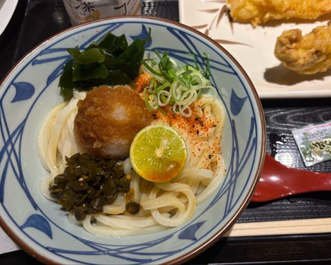 青唐うどん辛い🌶髪の毛ばっさりどころか根こそぎ切ったヨ٩( 'ω' )و