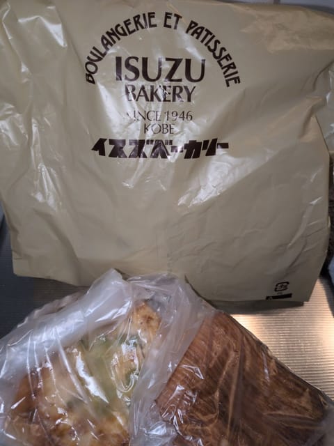 受付開始となりました😊
1時間遅れですね、ごめんなさい😭

この暑い中時間潰すの
結構大変でした💦
汗だくです💦

今日