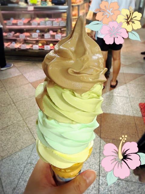 本日22日は鶴ヶ島にいます☀️
明日は新狭山だよ✨

この間食べた4段ソフトクリーム🍦
いつか8段にチャレンジしてみたい