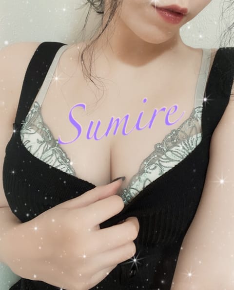 本日19:00まで三茶ルームに出勤しています💖
外はとても寒いですが、ぽかぽかトロトロになりたい方ぜひ会いに来てください
