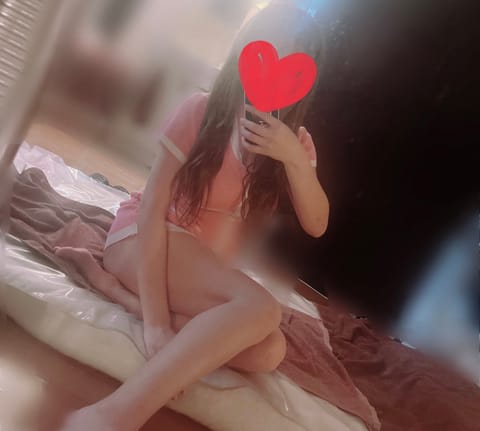 浦和出勤したよ♡

4時まで🩷お待ちしてます🌟

明日は14時からお待ちしています♡

#浦和メンズエステ #メンエス