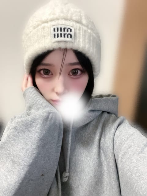 ニャーん🤍𓈒𓏸