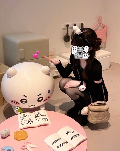 きょうは♩
ちいちゃんとハチワレの♩
おたんじょうびです♩

おめでとう♡(̨̡՞ ⸝⸝o̴̶̷̤   o̴̶̷̤⸝⸝ 