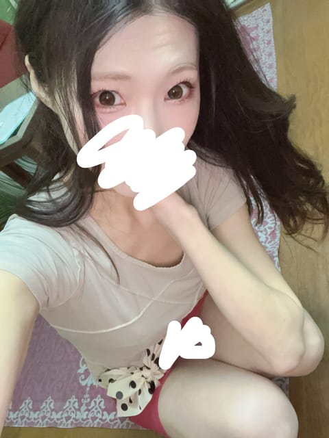 おはようございます☀️
梅雨の足音が聞こえるような天気が続いてますね☔👂

今週のシフトが決まりました🐣🤍

25(月)