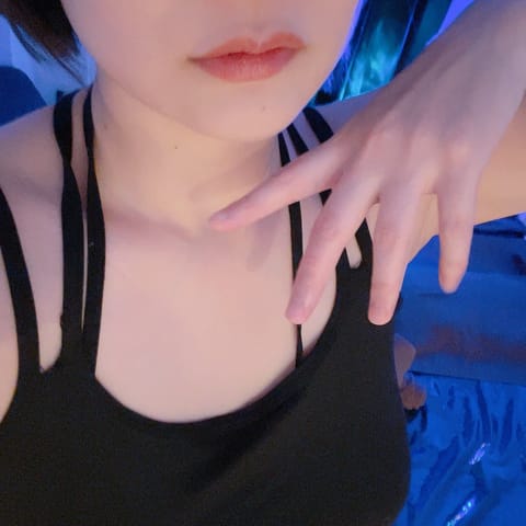 今日も忙しくさせて頂きありがとうございました❣️
帰って行かれるお背中を見て、皆様の幸せを祈っていますよ(-人-)

来