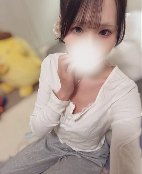 嬉しい事にスタートからこの時間まで
お兄さんが会いに来てくれて
今日既に満枠になりました㊗️🍒⭐

久しぶりの本指名様に