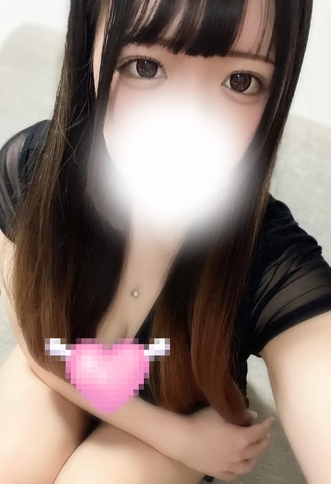 本日出勤してます〜❕

穂積ルームにて
ご予約お待ちしております🫶🏻