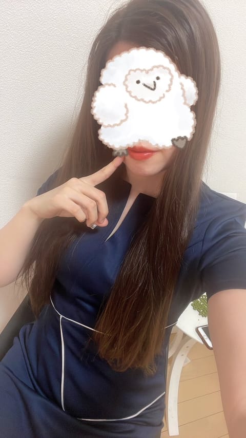 2月もご予約ありがとうございました🤍
ご縁あるお客様とはなにかしら共通点があったり、お身体の変化を私以上に感じ取って貰え