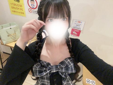 出勤してます(っ•ω• )三
今日も本格マッサージ×天国㊙️で癒します💆🏻‍♀️✧︎