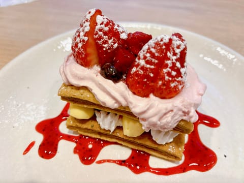 こんばんは🌙

来週は

3/10(月)
11:00〜18:00🚪中野ルーム

出勤します💗

しっかりほぐしの施術、受