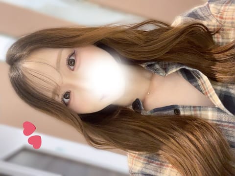 おっはようございまーす！！☀️
10時～います💞

昨日のポストもまたまたいっぱい見てもらえてうれぴよ🐥日記も見てね🤤
