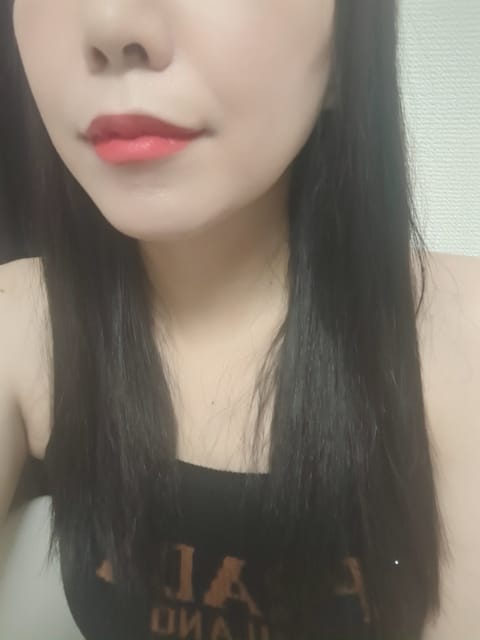 りんです💝
本日桜川ルームにて12時から２９時まで居てます(^O^)
良かったらりんに会いに来て下さい😊
夏の疲れも癒し
