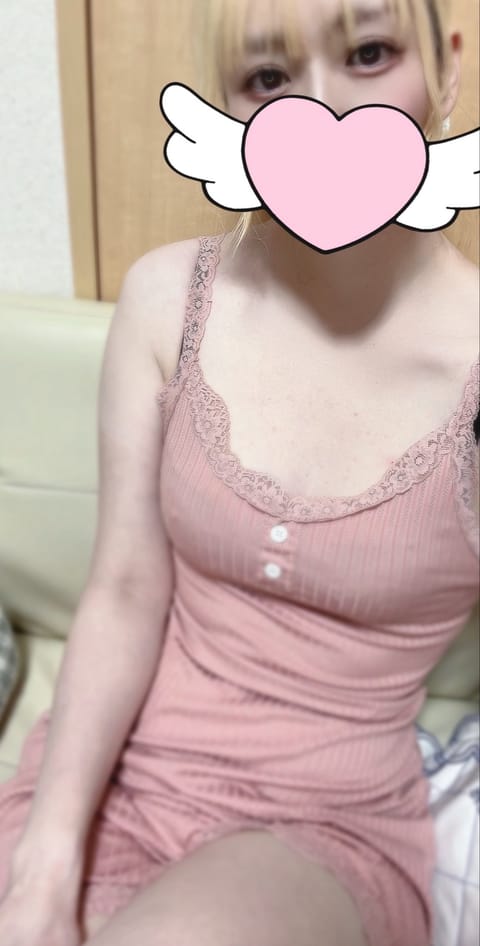 今日は調布ルームに出勤してます〜🎀
お外涼しい( ᵒ̴̶̷̤◦ᵒ̴̶̷̤ )ずっとこの位の気温がいいよ〜