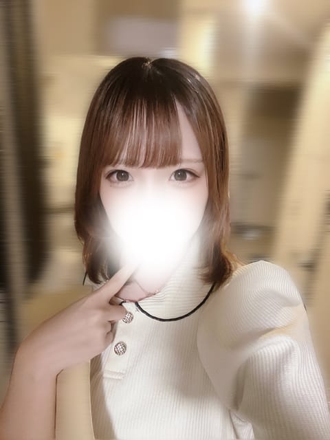 髪色と髪型で人変わりすぎじゃない？😂
どっち派？💞