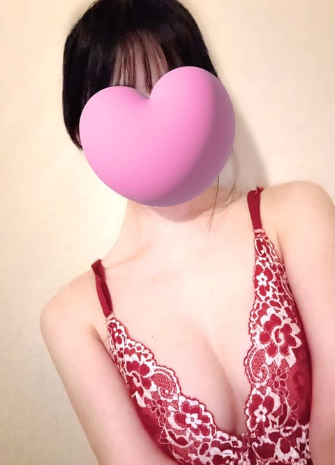 本日も１８時から川口でお待ちしてます🥰
今年は涼しくなるの早かったね〜
外出かけやすくなったからまってるよん✨
#川口　