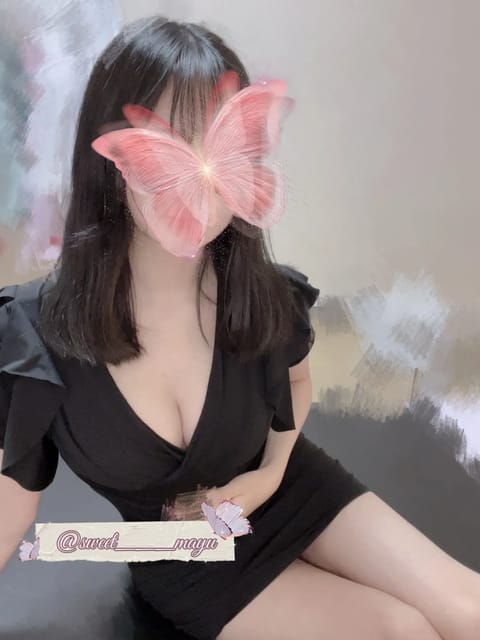 皆さんお久しぶりです❣️

本日ラスト枠まで
ご予約受付解放しました🥳

21:50~🈳
お待ちしております💓

🔗リン