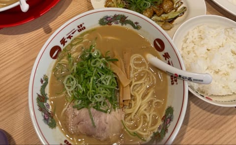 久しぶりに昨日天一行った😙✨屋台の味ってなに、、、、？
