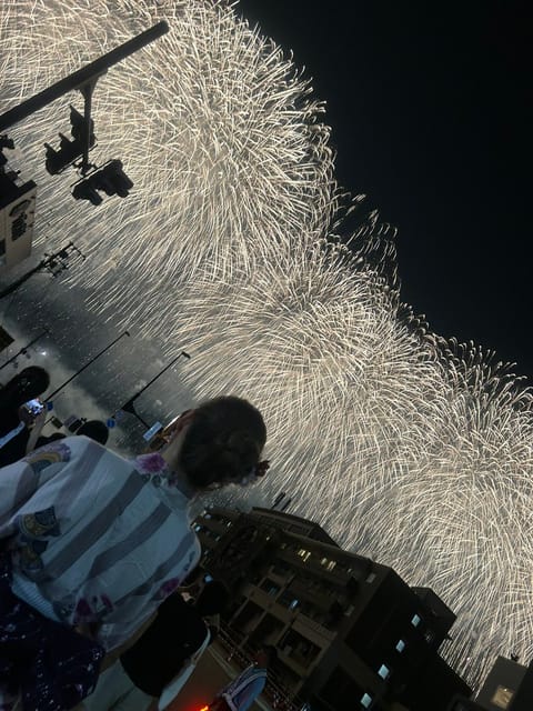 夜中ですけど
里美れんです♪

明日9/4
10:00~18:00@五反田

出勤してますよん
予約0なので涼しい部屋に
