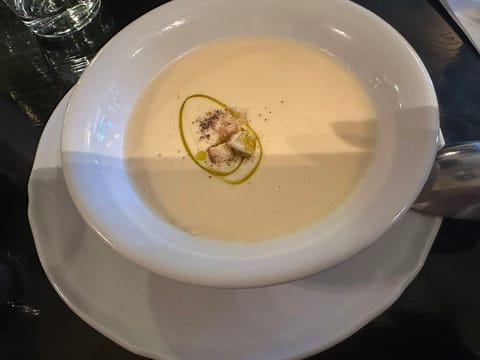 たまにご褒美に5,000円ランチ🍽️
とか行っちゃいます✌🏻♡爆

食べたもの記録していきますええ🤤🤤笑

もう少しで2