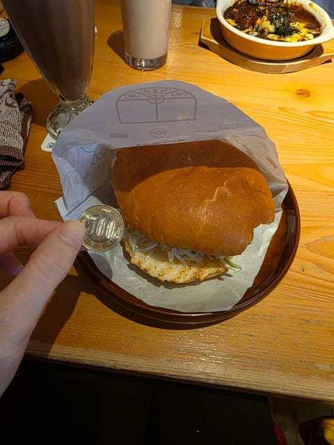 こんばんは🐶
今日は夜から大井町ルーム💓

モーニング食べたんだけど…
すごく大きかった😍
お腹空いてたからペロリでした
