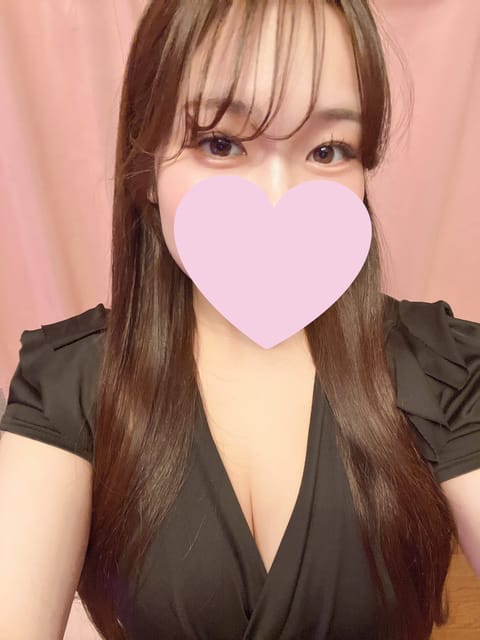 本日もありがとうございました🤍

1年の締めくくりにわたしを選んでくれたありがとうでした〜♡
たくさんのお兄さまにお会い