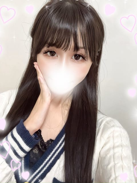 こんにちは😊

今日で今月の出勤はラストになります🥹🎀

次回の出勤はまだ未定なので、
気になってるお兄さんは今日会いに