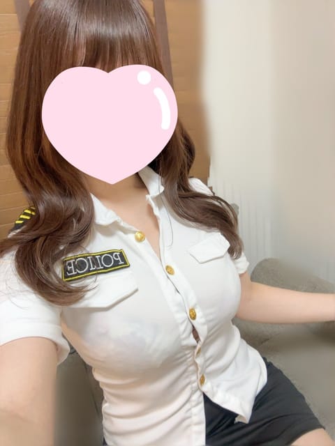 2:00までいます🫡

22:45頃~ご案内可能です🙆‍♀️

お問い合わせお待ちしております🫶