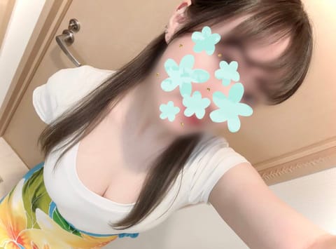 こんばんは🌛波瑠出勤しました😊

21時だいのご予約キャンセルになって21時半から空きあります☺️♡

ご都合つくお兄さ
