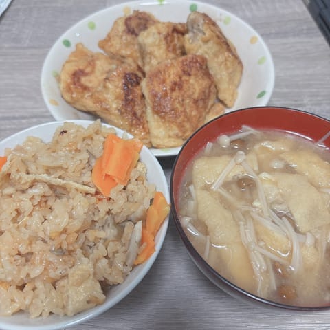 こんばんは🌙
里美れんです♪

秋の味覚で料理作ってみました〜

明日
10:00~18:00@渋谷
こちらでお待ちして