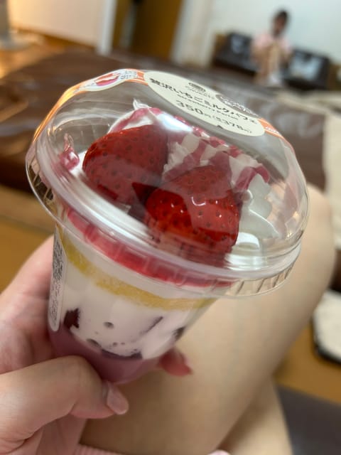 いちごが1番好きなので！うれしい！
いつも会いにきてくれてありがとう🍓
また会えるの楽しみに待ってます🤧