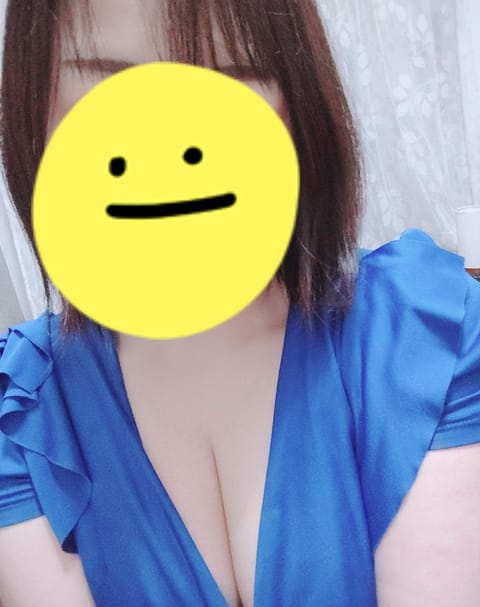 こんばんは✨まはるです🍡
事前のご予約ありがとうございます😊
お会いできるのが楽しみです〜

本日5月14日(水)は16