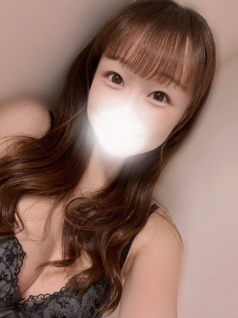 退勤しました🤭

初めましてのお客様、ご指名ありがとうございました❣️韓国の共通の話題があって、つい盛り上がってしまいま