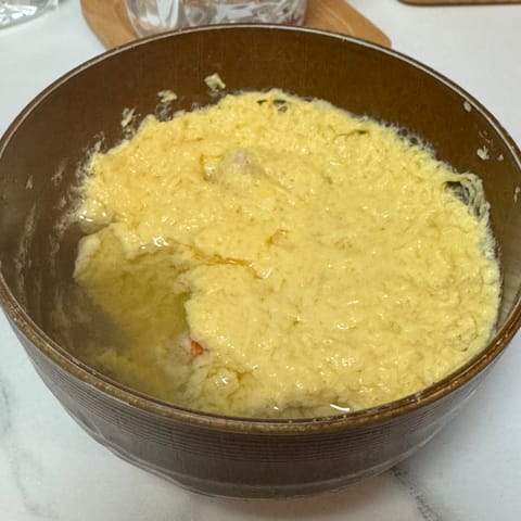 年明けに買ったカニ🦀
少し取っておいた身で茶碗蒸し🦀
出汁多めが美味しい🦀