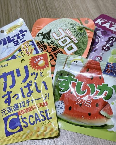 めっちゃ暑すぎて夜勤終わり汗だくだった( ˊᵕˋ ;)💦
7月に入ってからまた出勤復活したんだけど、本指様たくさん会いに