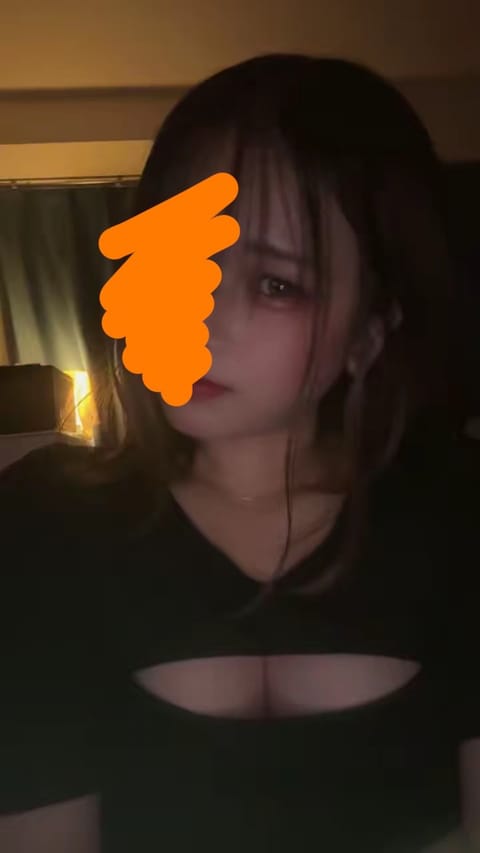 こんばんは♪
お久しぶりの投稿です！💕

本日1時15分から5時00までご案内可能です！！
お仕事頑張ってるお兄様たちへ