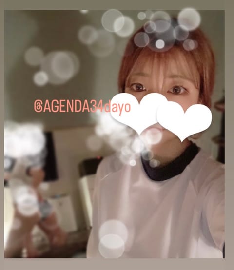 3月後半出勤予定🌙🐶
.
本日21時〜出勤します🙇‍♀️❤️
.

  17日　21時-26時
   19日　24時-2