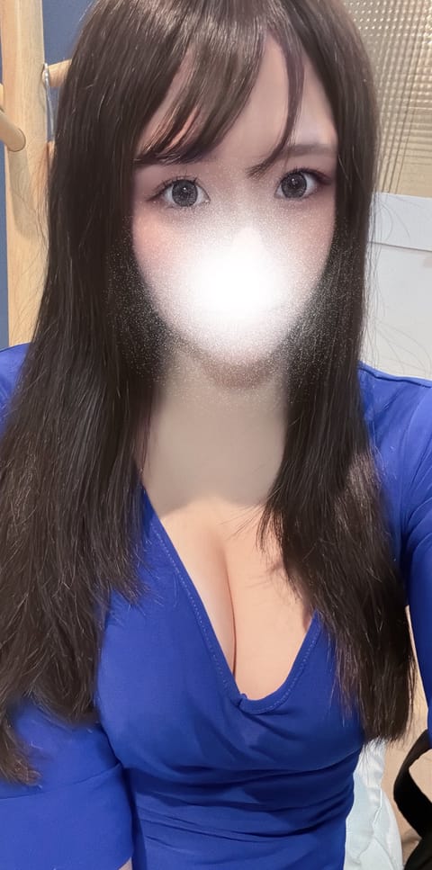 前回来てくださったお客様ありがとうございます(՞ ܸ.ˬ.ܸ՞)”
お久しぶりのお客様にもお会いできて楽しかったです♡
